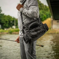 Fox Rage Camo Voyager Medium Tackle Bag